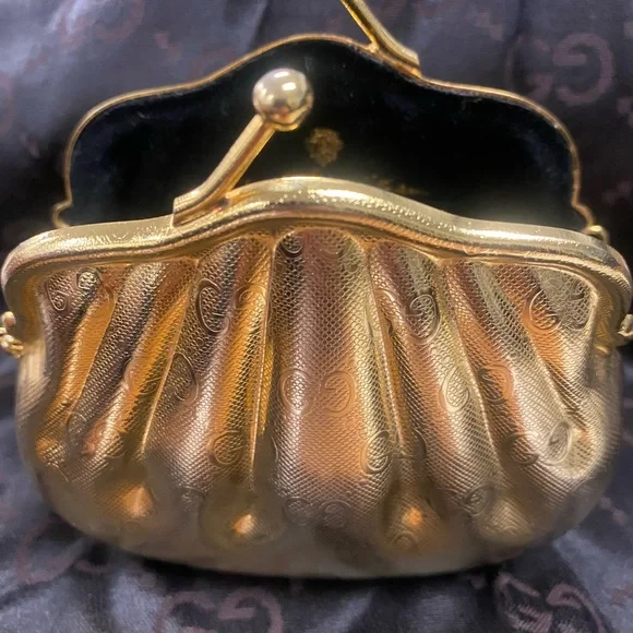 Gold Vintage Gucci Evening Bag/Clutch - Picture 4 of 4